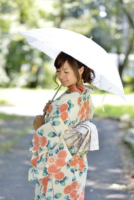 浴衣の着方や着付け【女性版】簡単に美しく着こなすコツ!
