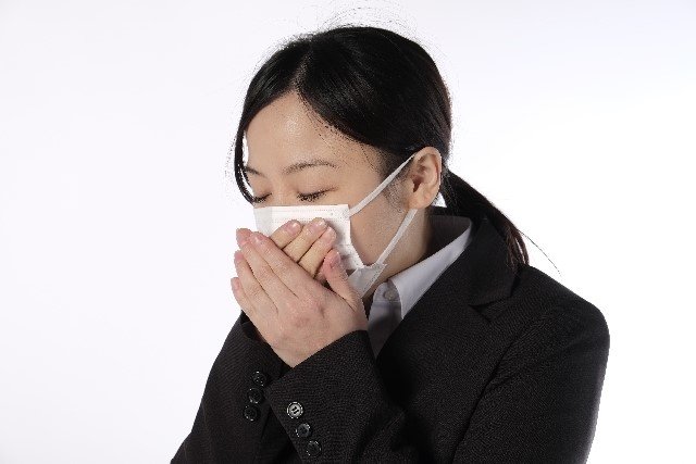 急性気管支炎の原因と対処法や治療法!うつる場合もあるの?