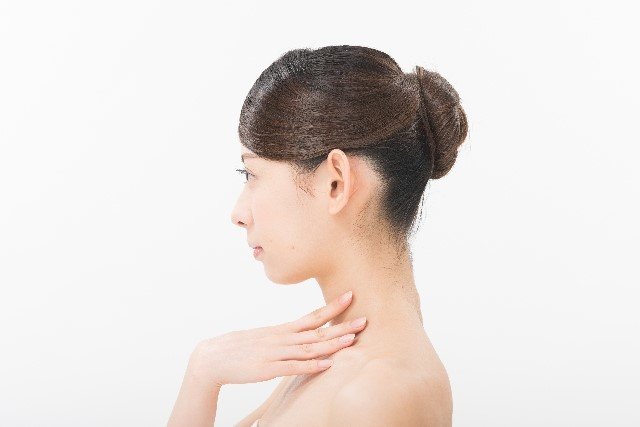 ヒステリー球の症状と対処の仕方!原因はストレスだけ?